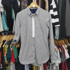 เสื้อเชิ้ตแขนยาว Calvin Klein Jeans อก 36 นิ้ว, ยาว 28 นิ้ว รูปที่ 2