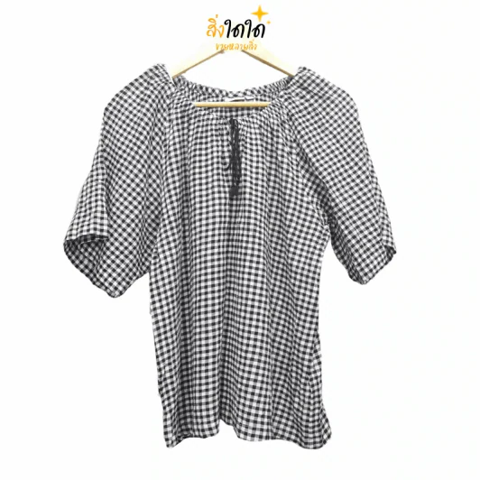 เสื้อลายตารางดำขาว Uniqlo อก 44-48 นิ้ว, ยาว 25 นิ้ว รูปที่ 1