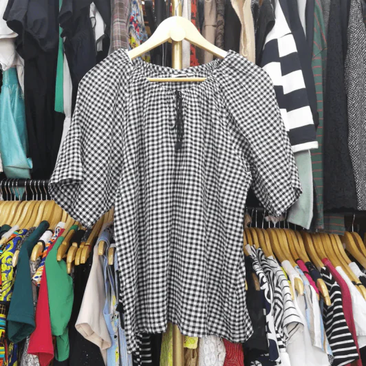 เสื้อลายตารางดำขาว Uniqlo อก 44-48 นิ้ว, ยาว 25 นิ้ว รูปที่ 2