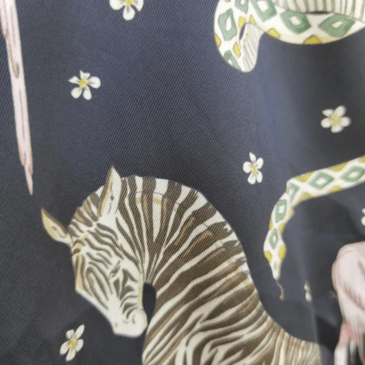 เสื้อเชิ้ตแขนยาว Zara อก 56 นิ้ว, ยาว 26 นิ้ว รูปที่ 4