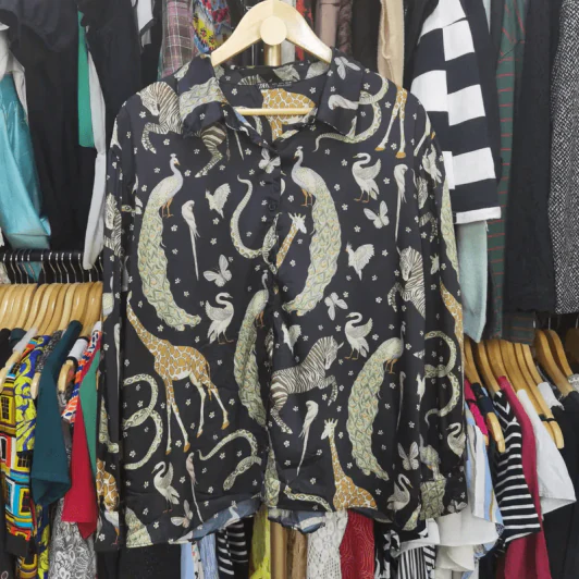 เสื้อเชิ้ตแขนยาว Zara อก 56 นิ้ว, ยาว 26 นิ้ว รูปที่ 1