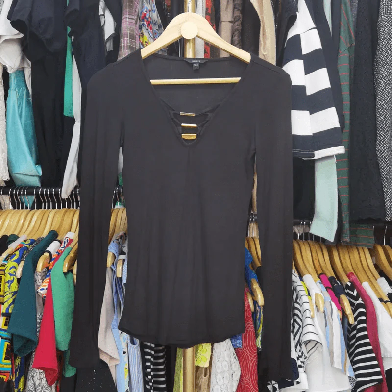 เสื้อแขนยาว สีดำ อก 30-56 นิ้ว, ยาว 23 นิ้ว รูปที่ 2