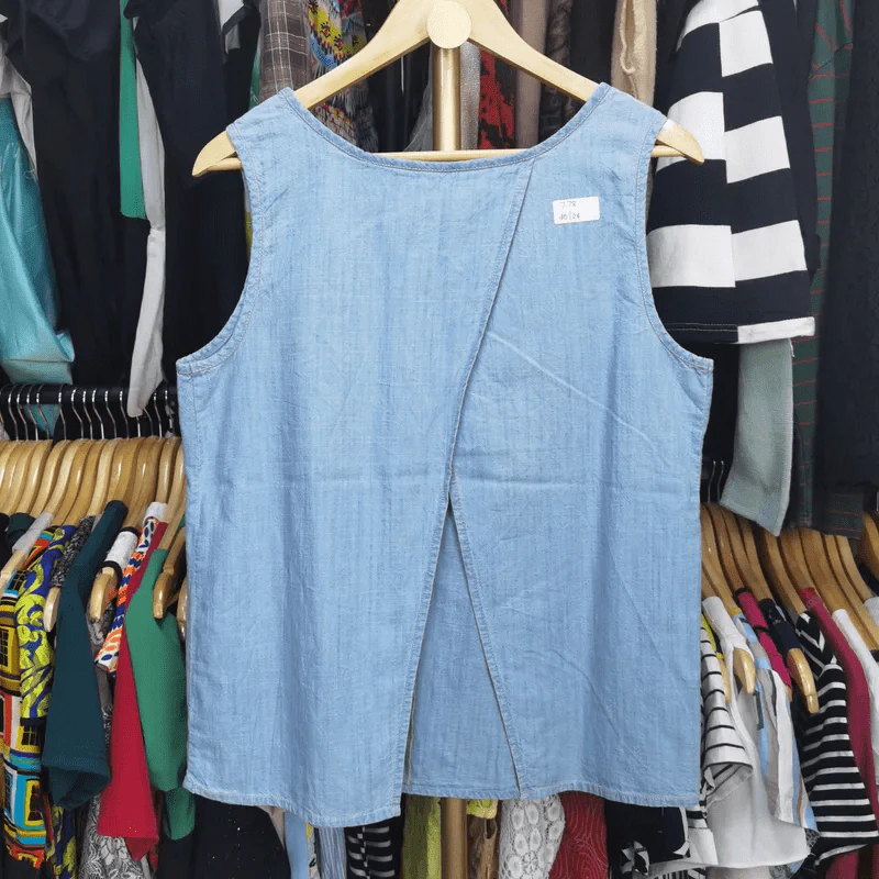 เสื้อแขนกุด Gap อก 40 นิ้ว, ยาว 24 นิ้ว รูปที่ 4