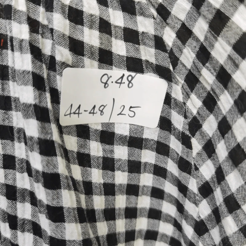 เสื้อลายตารางดำขาว Uniqlo อก 44-48 นิ้ว, ยาว 25 นิ้ว รูปที่ 7