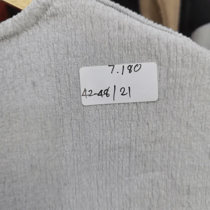 เสื้อสีเทา Zara อก 42-48 นิ้ว, ยาว 21 นิ้ว รูปที่ 4