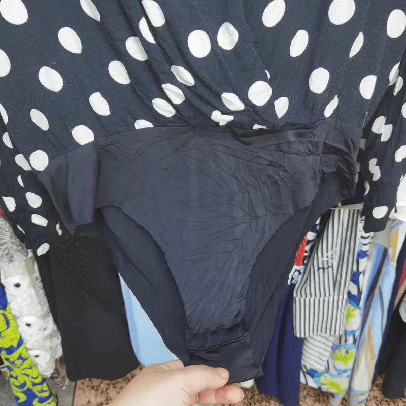 ชุดบอดี้สูทแขนยาว สีดำลายจุดขาว Zara อก 46 นิ้ว, ยาว 25 นิ้ว รูปที่ 3