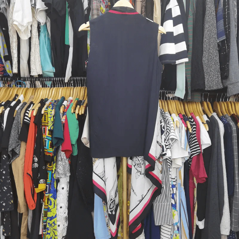 เสื้อคลุม DKNY อก 42 นิ้ว, ยาว 28 นิ้ว รูปที่ 2
