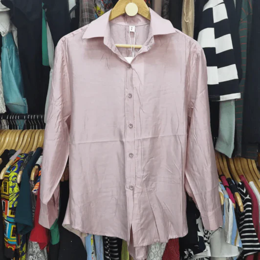 เสื้อเชิ้ตแขนยาว สีชมพู Die Bian อก 42 นิ้ว, ยาว 24 นิ้ว รูปที่ 1