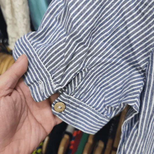 เสื้อเชิ้ต ปักรูปกวาง อก 40 นิ้ว, เอว 42 นิ้ว, ยาว 32 นิ้ว รูปที่ 4