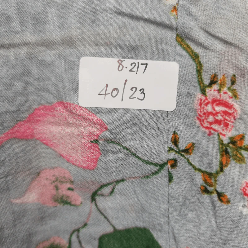 เสื้อลายดอกไม้ อก 40 นิ้ว, ยาว 23 นิ้ว รูปที่ 5