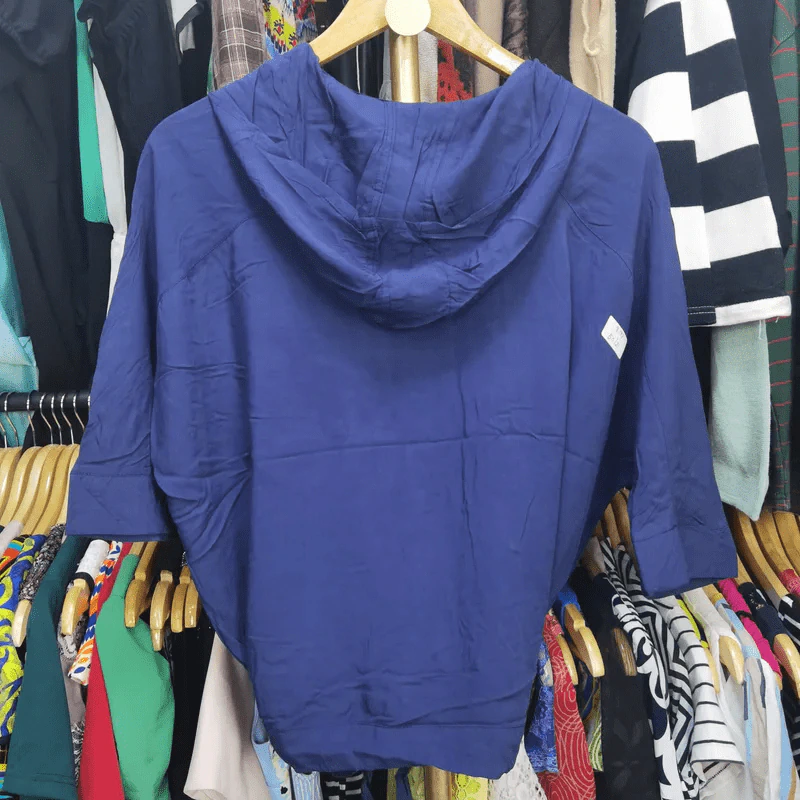 เสื้อเชิ้ตฮู้ดแขนสั้น สีน้ำเงิน เอวสม็อค พลัสไซส์ อก 50 นิ้ว, ยาว 21 นิ้ว รูปที่ 4