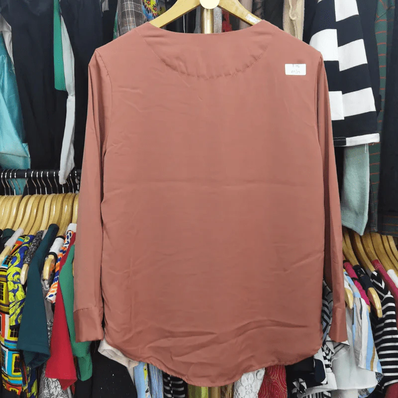 เสื้อเชิ้ตแขนยาว สีน้ำตาล อก 40 นิ้ว, ยาว 23 นิ้ว รูปที่ 5
