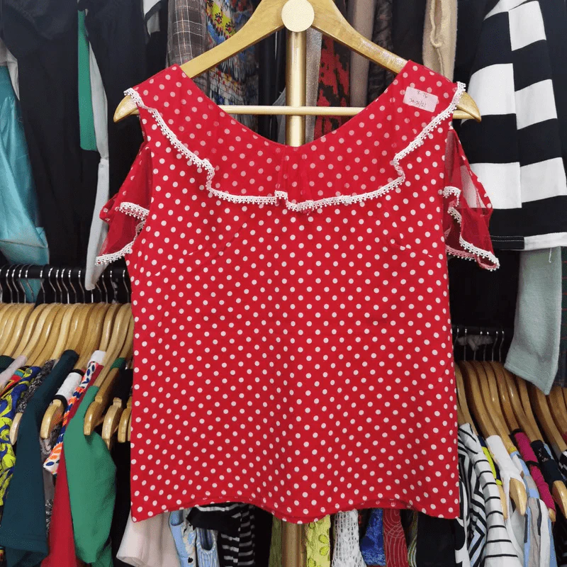 เสื้อแฟชั่นแขนกุด ลายจุดขาวพื้นแดง อก 34-36 นิ้ว, ยาว 21 นิ้ว รูปที่ 4
