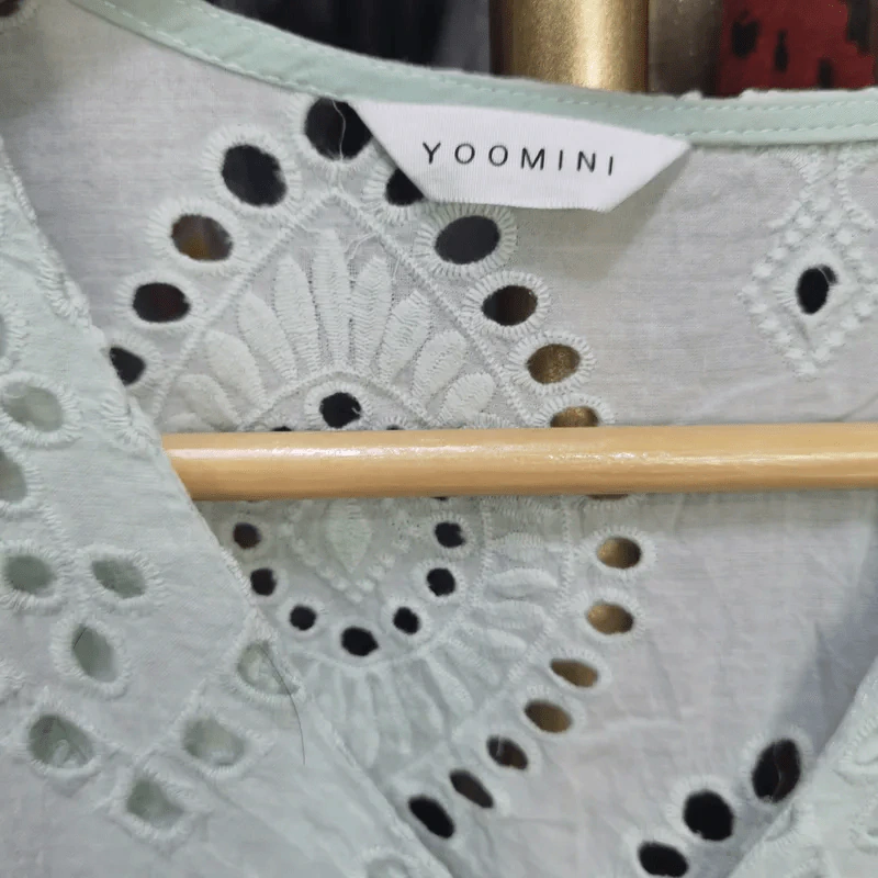 เสื้อแฟชั่น ลายฉลุ อก 36 นิ้ว, ยาว 17 นิ้ว รูปที่ 3