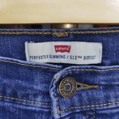 กางเกงยีนส์ Levi's เอว 32 นิ้ว, เป้า 11 นิ้ว, สะโพก 44 นิ้ว, ยาว 40 นิ้ว รูปที่ 2