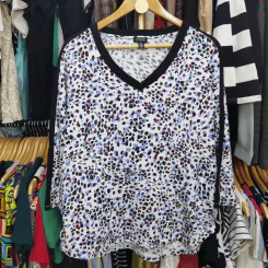 เสื้อแฟชั่น พลัสไซส์ อก 42-44 นิ้ว, ยาว 26 นิ้ว รูปที่ 1