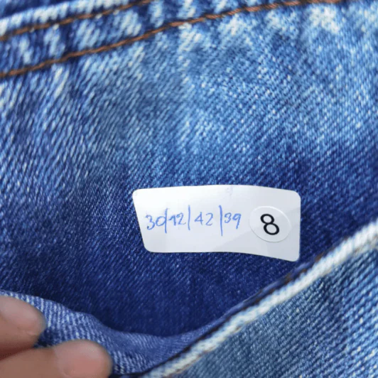 กางเกงยีนส์ Calvin Klein เอว 30 นิ้ว, เป้า 12 นิ้ว, สะโพก 42 นิ้ว, ยาว 39 นิ้ว รูปที่ 7