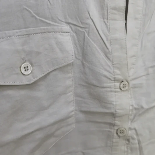 เสื้อเชิ้ตแขนสั้น สีขาว พลัสไซส์ อก 42-44 นิ้ว, ยาว 25 นิ้ว รูปที่ 4
