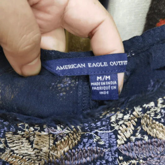 เสื้อสายเดี่ยว American Eagle Outfitters อก 34 นิ้ว, ยาว 22 นิ้ว รูปที่ 2