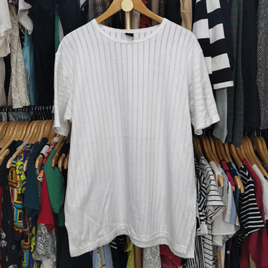 เสื้อยืดสีขาว ลายตรง พลัสไซส์ อก 46-50 นิ้ว, ยาว 30 นิ้ว รูปที่ 1