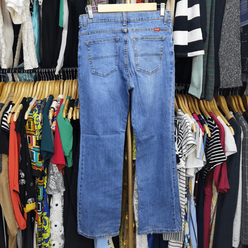 กางเกงยีนส์ Wrangler เอว 28 นิ้ว, เป้า 10 นิ้ว, สะโพก 36 นิ้ว, ยาว 37 นิ้ว รูปที่ 4