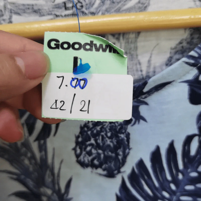 เสื้อแขนกุด ลายใบไม้ เอวผูก พลัสไซส์ อก 42 นิ้ว, ยาว 21 นิ้ว รูปที่ 3