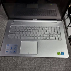 มือสอง Notebook DELL Inspiron 7737 + สายชาร์จ (ซิลิโคนหน้าจอลอกตามภาพ) รูปที่ 2