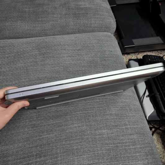 มือสอง Notebook DELL Inspiron 7737 + สายชาร์จ (ซิลิโคนหน้าจอลอกตามภาพ) รูปที่ 13