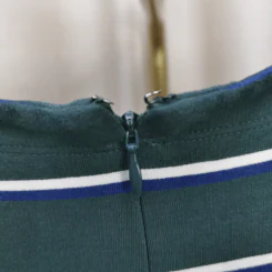 ชุดเดรสสั้นUniqlo ลายแนวนอน อก 40-44 นิ้ว, ยาว 35 นิ้ว รูปที่ 3