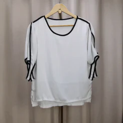 ชุดเสื้อ & กางเกง สีขาว กางเกงลายตรงขาวดำ รูปที่ 2