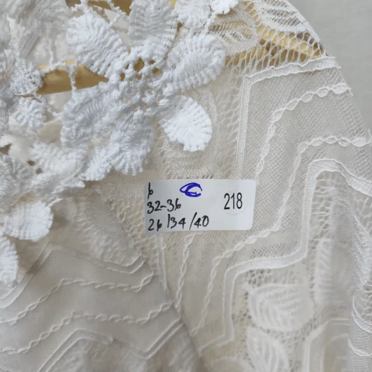 ชุดเดรสสั้น สีขาว อก 32-36 นิ้ว, เอว 26 นิ้ว, สะโพก 34 นิ้ว, ยาว 40 นิ้ว รูปที่ 7
