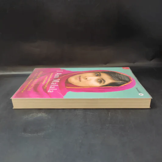 I Am Malala เด็กหญิงที่ลุกขึ้นต่อสู้เพื่อสิทธิแห่งการศึกษาและถูกตาลิบันยิงศีรษะ รูปที่ 5