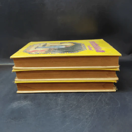 กระบี่สะท้านฟ้า เล่ม 1-3 (ขาดเล่ม 4-7) - ว.ณ เมืองลุง รูปที่ 4