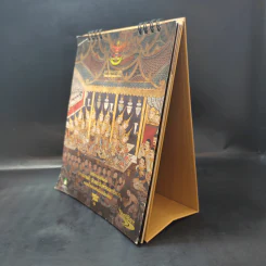 ปฏิทินตั้งโต๊ะ พ.ศ.2563 จิตรกรรมฝาผนัง วิหารลายคำ วัดพระสิงห์วรมหาวิหาร เพชรน้ำเอกแห่งเมืองเชียงใหม่ รูปที่ 2