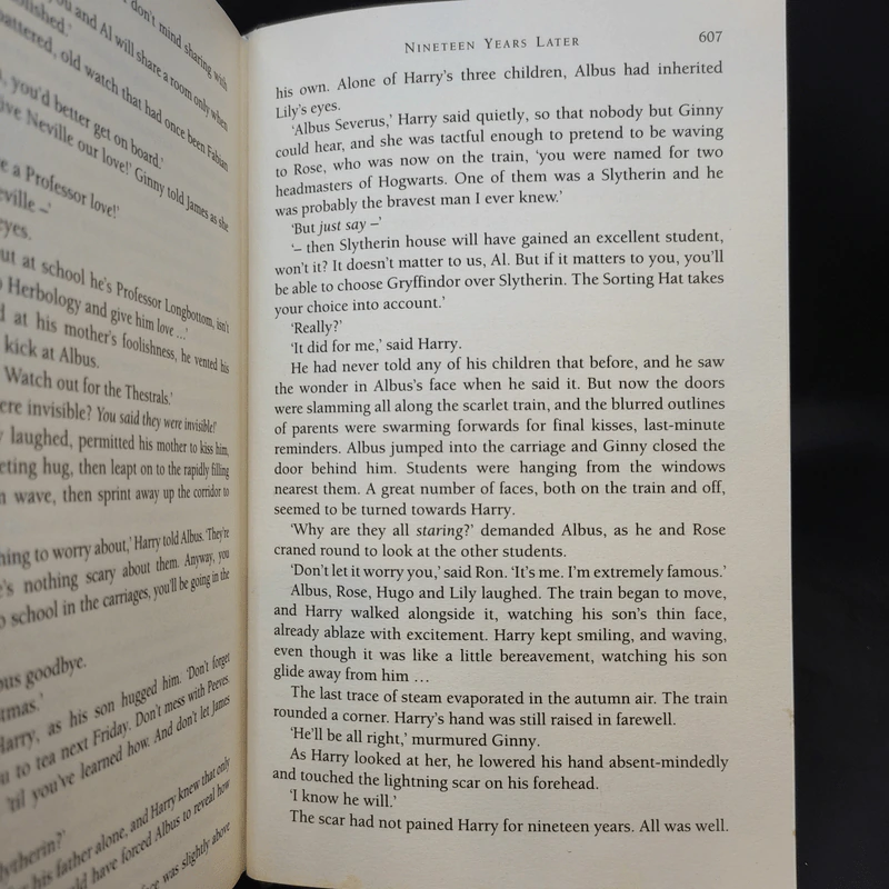 Harry Potter and the Deathly Hallows - J.K.Rowling รูปที่ 13