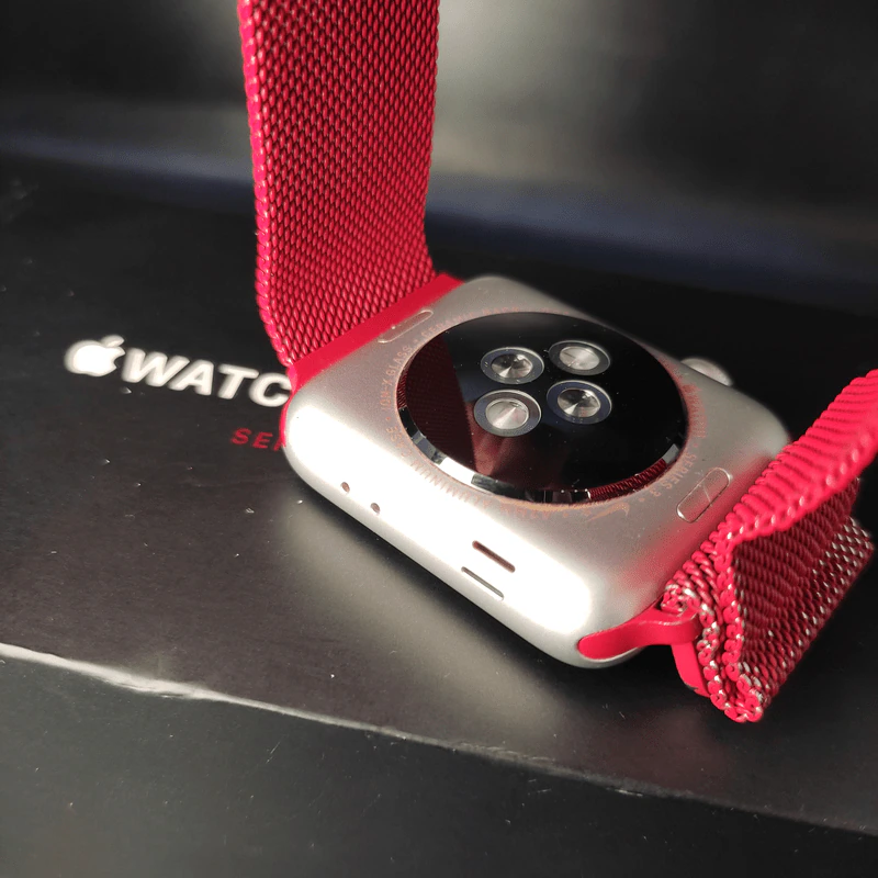 (มือสอง) Apple Watch Nike Series 3 + สายสีแดง รูปที่ 10