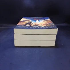 พีระมิดสีเลือด + บัลลังก์แห่งไฟ + ล่าเงาพญางู - Rick Riordan รูปที่ 2