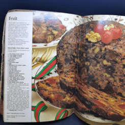 Cakes & Slices Cookbook รูปที่ 11