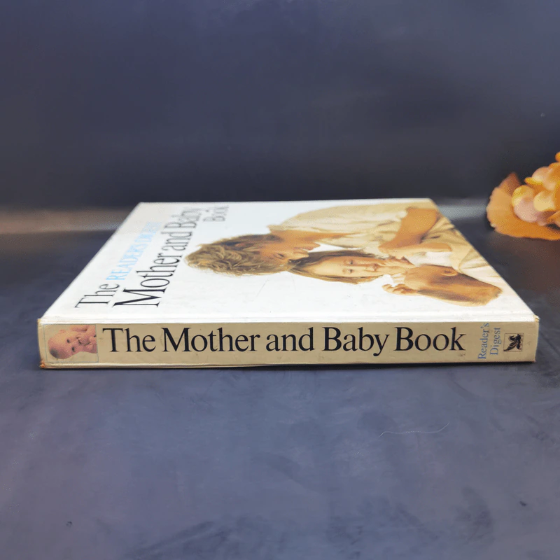 The Reader's Digest Mother and Baby Book รูปที่ 3
