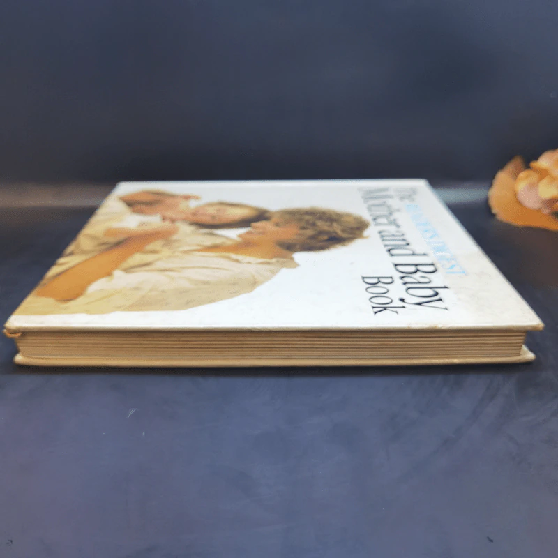The Reader's Digest Mother and Baby Book รูปที่ 5