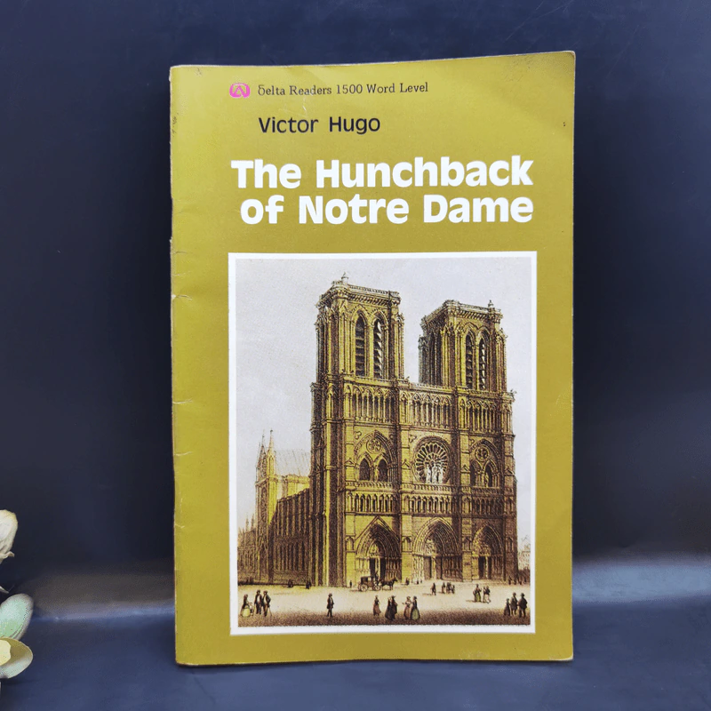 The Hunchback of Notre Dame - Victor Hugo รูปที่ 1