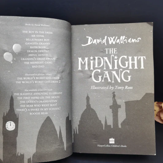 วรรณกรรมเยาวชนภาษาอังกฤษ David Walliams ขายรวม 8 เล่ม รูปที่ 14