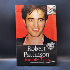 Robert Pattinson: Eternally Yours - Isabelle Adams รูปที่ 1