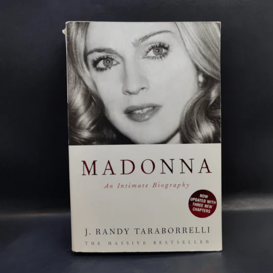 Madonna: An Intimate Biography -  J.Randy Taraborrelli รูปที่ 1