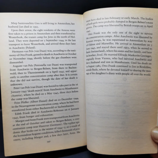 Anne Frank The Diary of a Young Girl รูปที่ 12