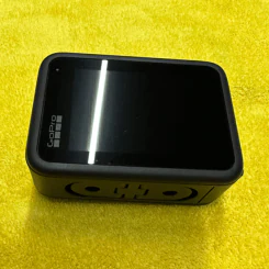 (มือสอง มีพร้อมส่ง) GoPro 10 Black พร้อมอุปกรณ์เสริมแท้ (ใช้งานได้ปกติ ไม่มีประกัน) รูปที่ 4