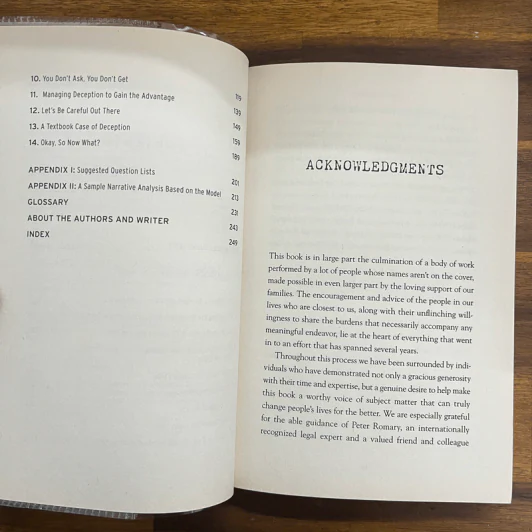 Spy the Lie: Former CIA Officers Teach You How to Detect Deception - Philip Houston รูปที่ 7