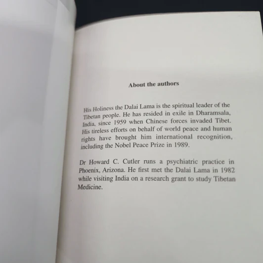 The Art of Happiness - The Dalai Lama, Howard C. Cutler, Dalai Lama รูปที่ 6
