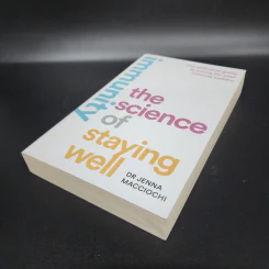 Immunity: The Science of Staying Well - Jenna Macciochi PhD รูปที่ 4