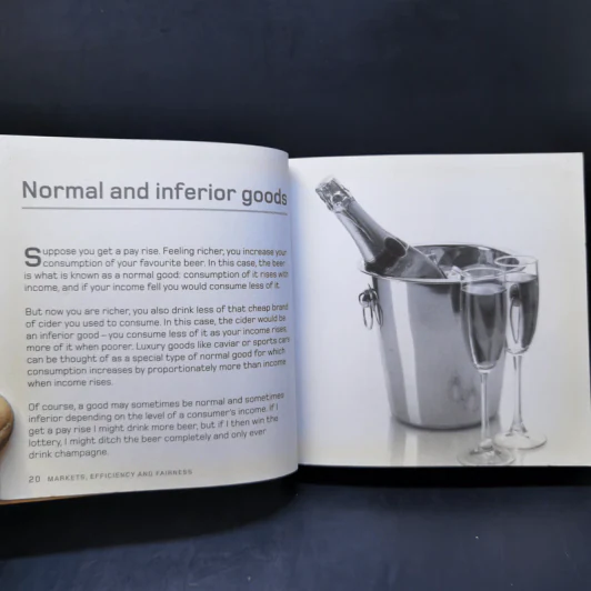 Economics in Minutes - Niall Kishtainy รูปที่ 11